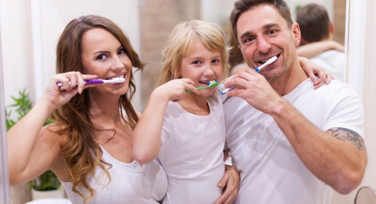 Want healthier smiles? Discover 5 key oral health tips for your whole family. Learn more and book a call with our dental experts today!